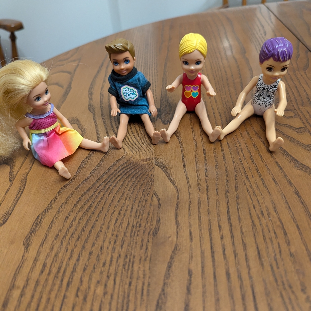 Colorful Doll Set with Blonde, Brunette, and Purple Hair